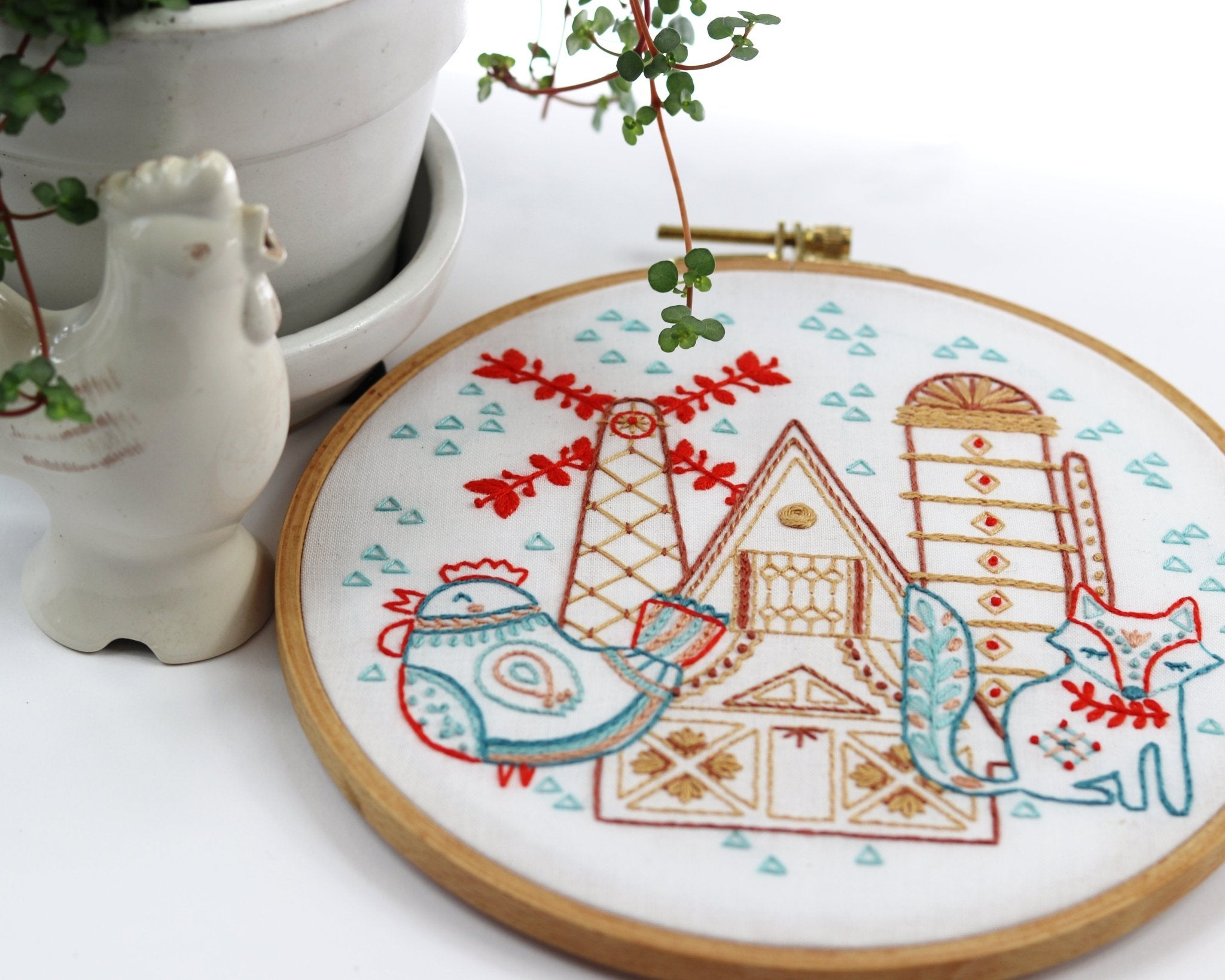 Hen & Fox Embroidery Kit - Stitched Stories